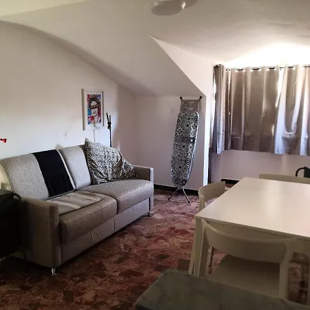 Lejlighed Charming In With Sea View - 55 Sqm *